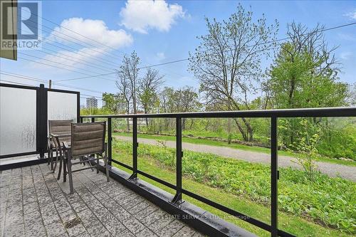 Set Against a Ravine Backdrop - 108 - 2489 Taunton Road, Oakville, ON - Outdoor