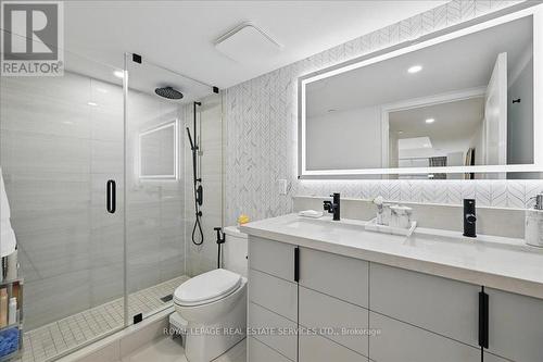 Luxurious 4-Piece Primary Ensuite w/Double Sinks - 108 - 2489 Taunton Road, Oakville, ON - Indoor Photo Showing Bathroom