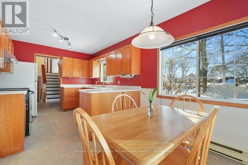 Bright Breakfast Space - 22 Virginia Heights, Parry Sound, ON - Indoor Photo Showing Dining Room