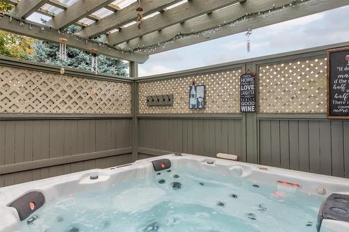 280 Mugford Road, Kelowna, BC - Outdoor