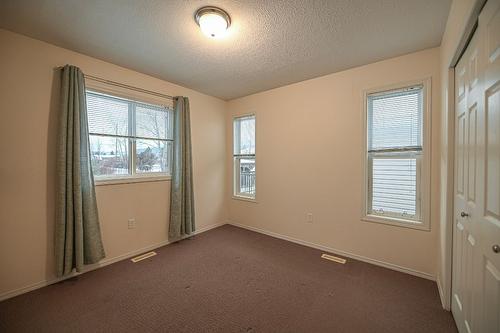 4866 Emerald Avenue, Canal Flats, BC - Indoor Photo Showing Other Room