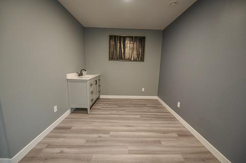 4866 Emerald Avenue, Canal Flats, BC - Indoor Photo Showing Other Room