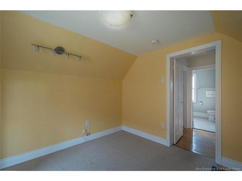 332 Saunders St, Fredericton, NB 