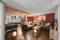 Family room - 