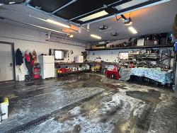 Garage - 