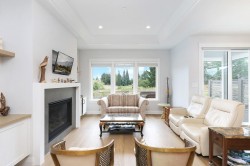 124-1444 CROWN ISLE Dr  Courtenay, BC V9N 4B2