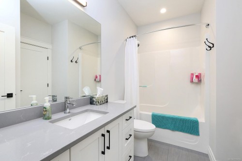 124-1444 Crown Isle Dr, Courtenay, BC 