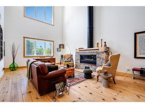 11 Victoria Street, Shrewsbury, ON 