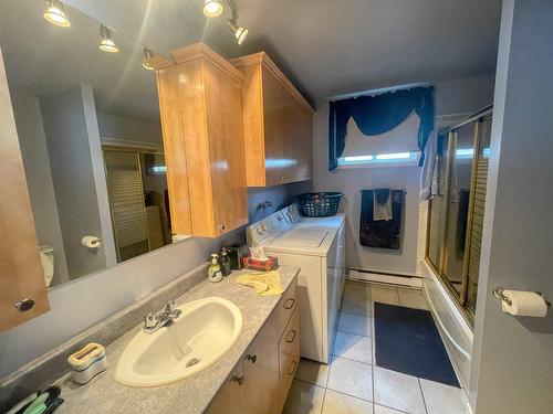 Dwelling - 1605  - 1607 Rue Comtois, Trois-Rivières, QC - Indoor Photo Showing Laundry Room