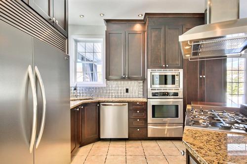 Kitchen - 10 Rue De La Pointe-Aux-Bleuets, Fossambault-Sur-Le-Lac, QC - Indoor Photo Showing Kitchen With Upgraded Kitchen