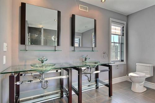 Bathroom - 10 Rue De La Pointe-Aux-Bleuets, Fossambault-Sur-Le-Lac, QC - Indoor Photo Showing Bathroom