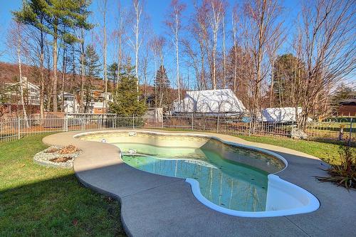 Pool - 10 Rue De La Pointe-Aux-Bleuets, Fossambault-Sur-Le-Lac, QC - Outdoor With In Ground Pool