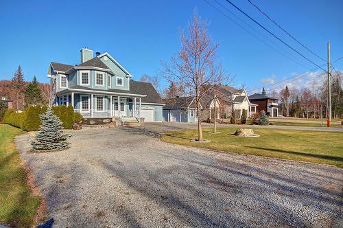 Frontage - 10 Rue De La Pointe-Aux-Bleuets, Fossambault-Sur-Le-Lac, QC - Outdoor With Facade