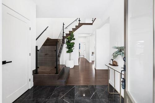 Hall - 539 Church Street, Beaconsfield, QC - Indoor Photo Showing Other Room