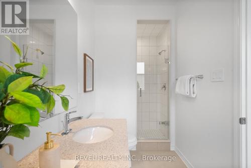 1358 Fourth Line, Milton, ON - Indoor Photo Showing Bathroom