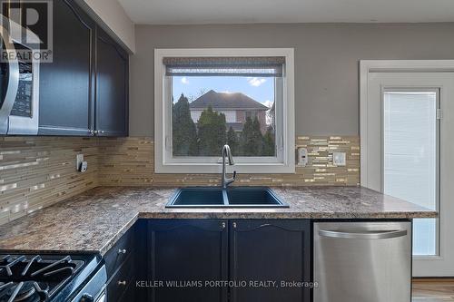 2340 Joshua Drive, Burlington, ON - Indoor Photo Showing Kitchen With Double Sink