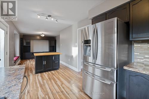 2340 Joshua Drive, Burlington, ON - Indoor Photo Showing Other Room