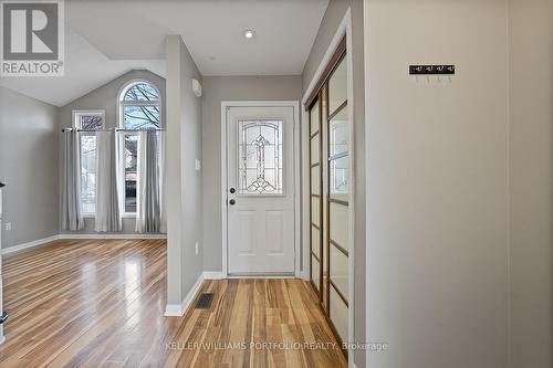 2340 Joshua Drive, Burlington, ON - Indoor Photo Showing Other Room