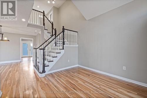 2340 Joshua Drive, Burlington, ON - Indoor Photo Showing Other Room