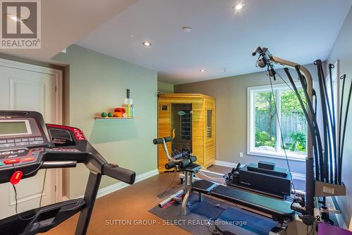 565 Eagletrace Drive, London North (North R), ON - Indoor Photo Showing Gym Room