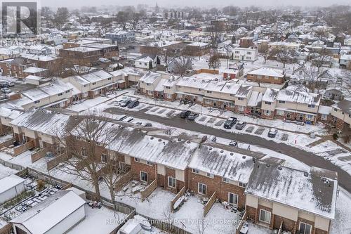 288 - 100 Brownleigh Avenue, Welland (Welland Downtown), ON - Outdoor