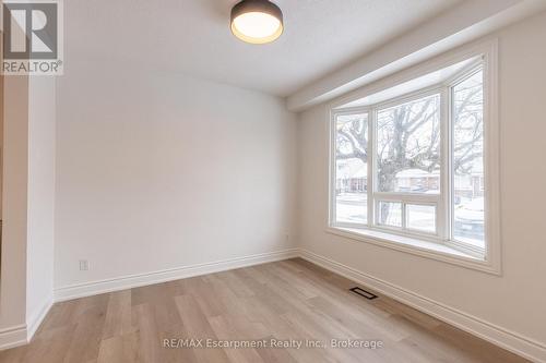 288 - 100 Brownleigh Avenue, Welland (Welland Downtown), ON - Indoor Photo Showing Other Room