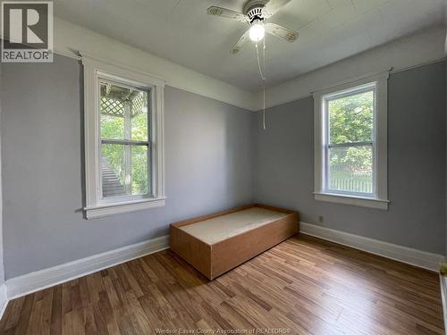 3338 Sandwich Street, Windsor, ON - Indoor Photo Showing Other Room