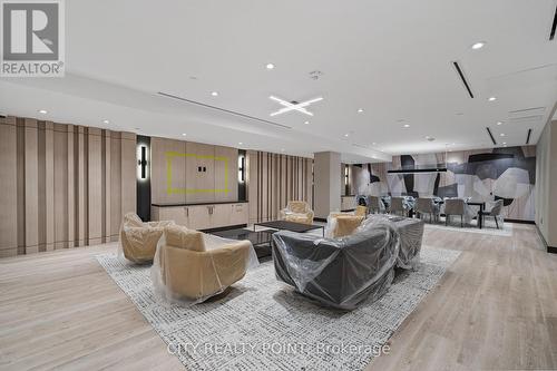 209 - 664 Spadina Avenue, Toronto, ON - Indoor Photo Showing Other Room