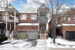 40 NATHANIEL CRESCENT  Brampton, ON L6Y 5M5