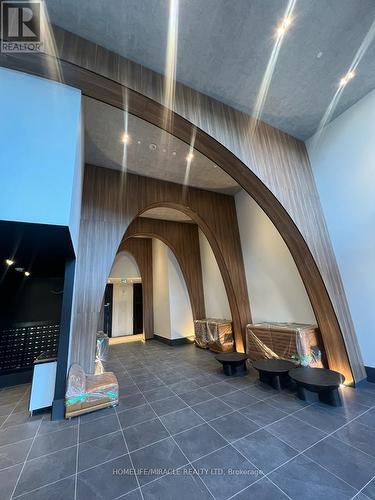 914 - 270 Dufferin Street, Toronto, ON - Indoor Photo Showing Other Room