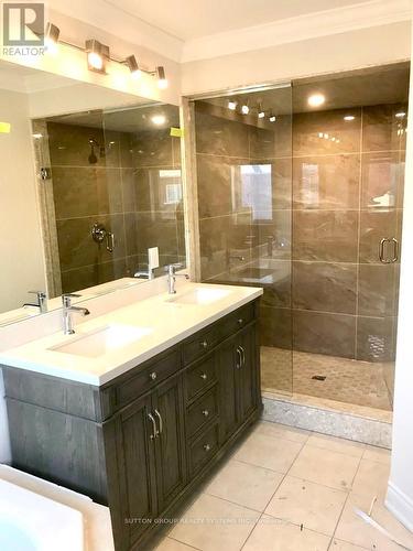 107 Laramie Crescent, Vaughan, ON - Indoor Photo Showing Bathroom