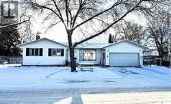 1015 Wyllie CRESCENT  Prince Albert, SK S6V 6L7