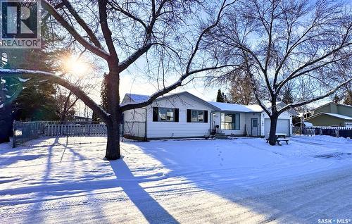 1015 Wyllie Crescent, Prince Albert, SK - Outdoor