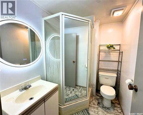 1015 Wyllie Crescent, Prince Albert, SK - Indoor Photo Showing Bathroom
