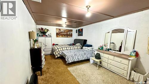 1015 Wyllie Crescent, Prince Albert, SK - Indoor Photo Showing Bedroom