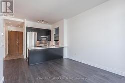 PH03 - 11 BRUNEL COURT  Toronto, ON M5V 3Y3