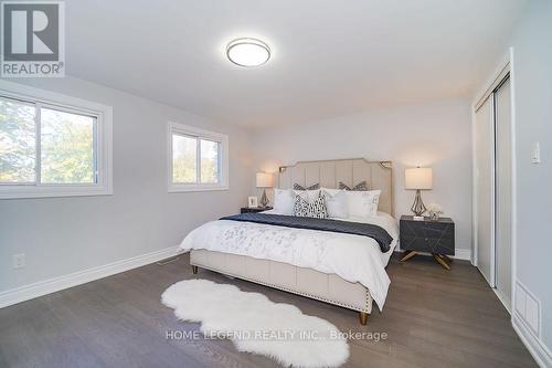 36 Pebblehill Square, Toronto, ON - Indoor Photo Showing Bedroom