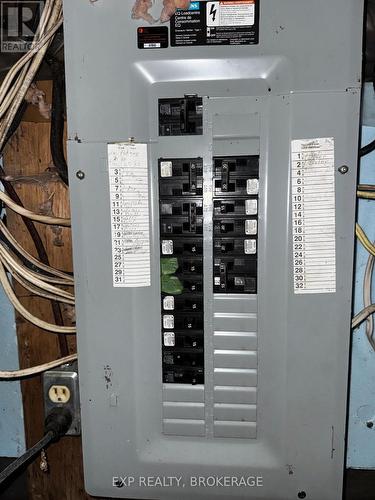 243 Hwy. #28 Highway, Addington Highlands (Addington Highlands), ON - Indoor Photo Showing Other Room