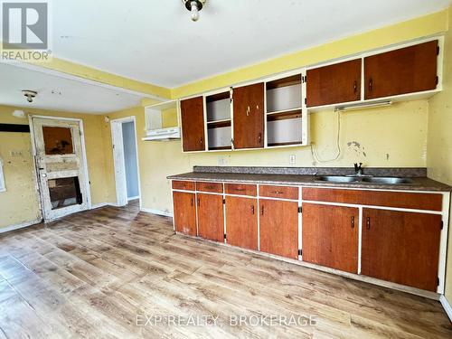 243 Hwy. #28 Highway, Addington Highlands (Addington Highlands), ON - Indoor