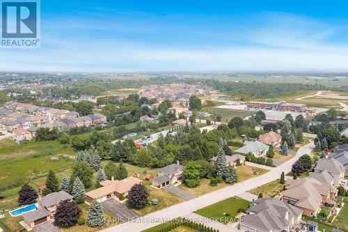 7 Golfview Boulevard, Bradford West Gwillimbury, ON - Outdoor With View
