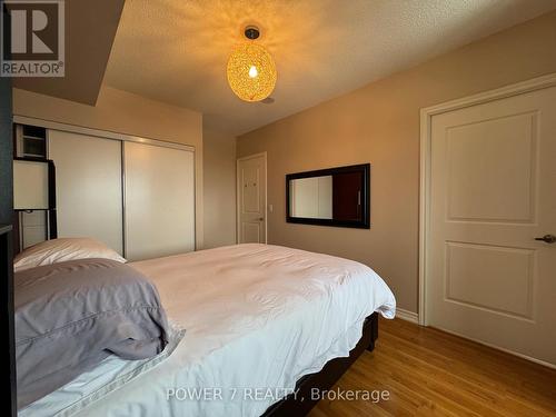1615 - 9235 Jane Street, Vaughan, ON - Indoor Photo Showing Bedroom