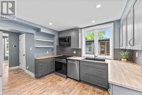 11 Campbell Street, Rideau Lakes, ON - Indoor Photo Showing Kitchen With Upgraded Kitchen