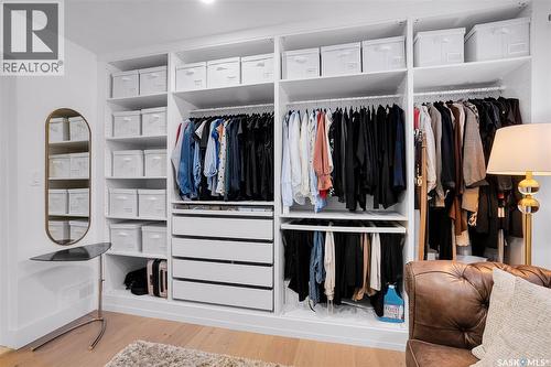 1407 13Th Street E, Saskatoon, SK - Indoor With Storage