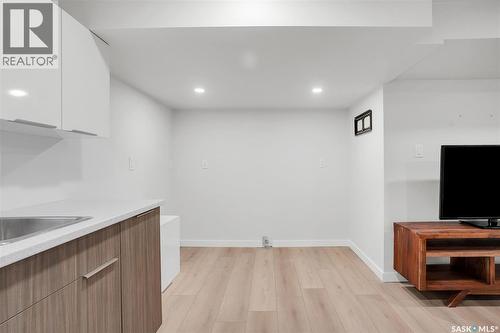 1407 13Th Street E, Saskatoon, SK - Indoor