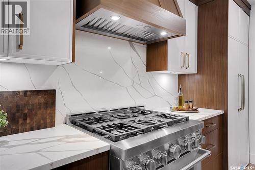 1407 13Th Street E, Saskatoon, SK - Indoor Photo Showing Kitchen