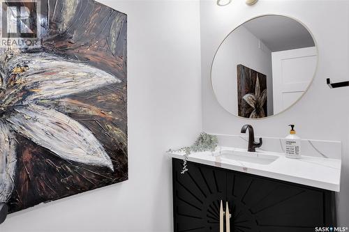 1407 13Th Street E, Saskatoon, SK - Indoor Photo Showing Bathroom