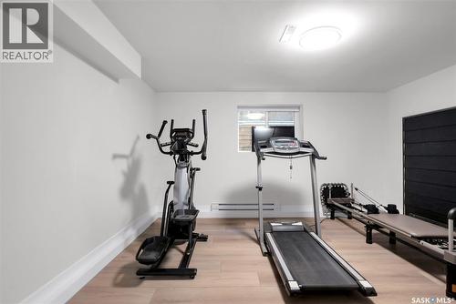 1407 13Th Street E, Saskatoon, SK - Indoor Photo Showing Gym Room