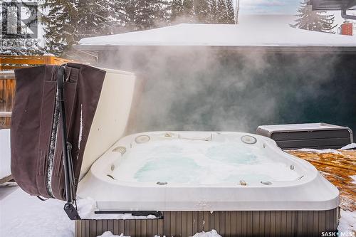 1407 13Th Street E, Saskatoon, SK - Outdoor