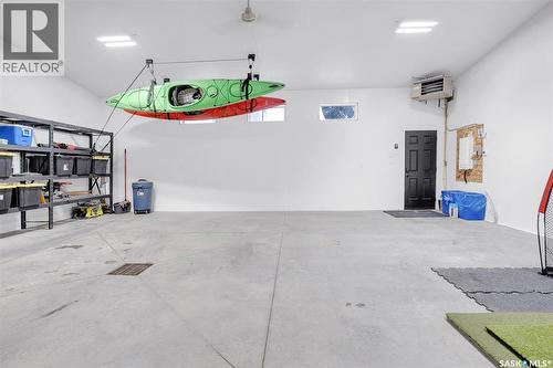 1407 13Th Street E, Saskatoon, SK - Indoor Photo Showing Garage