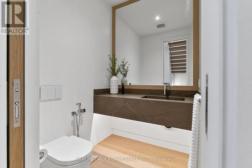 1222 Mississauga Road, Mississauga, ON - Indoor Photo Showing Bathroom